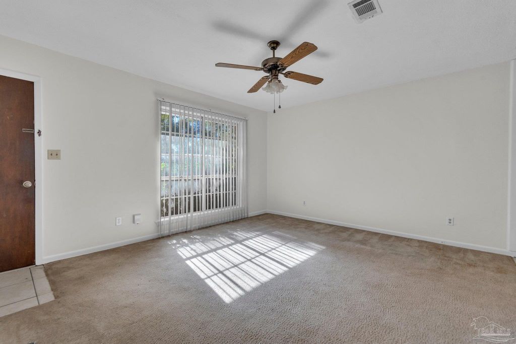 735 Lexington Rd, Pensacola, FL 32514
