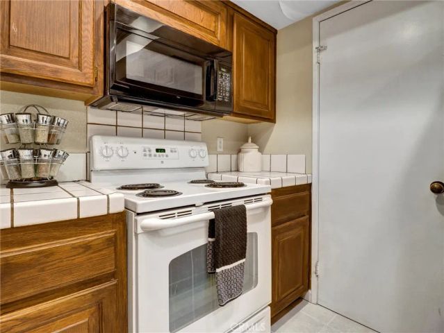 222 N Calle El Segundo 565, Palm Springs, CA 92262