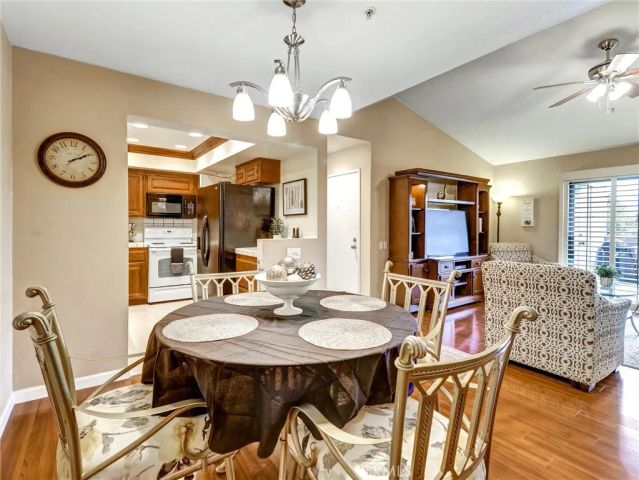 222 N Calle El Segundo 565, Palm Springs, CA 92262