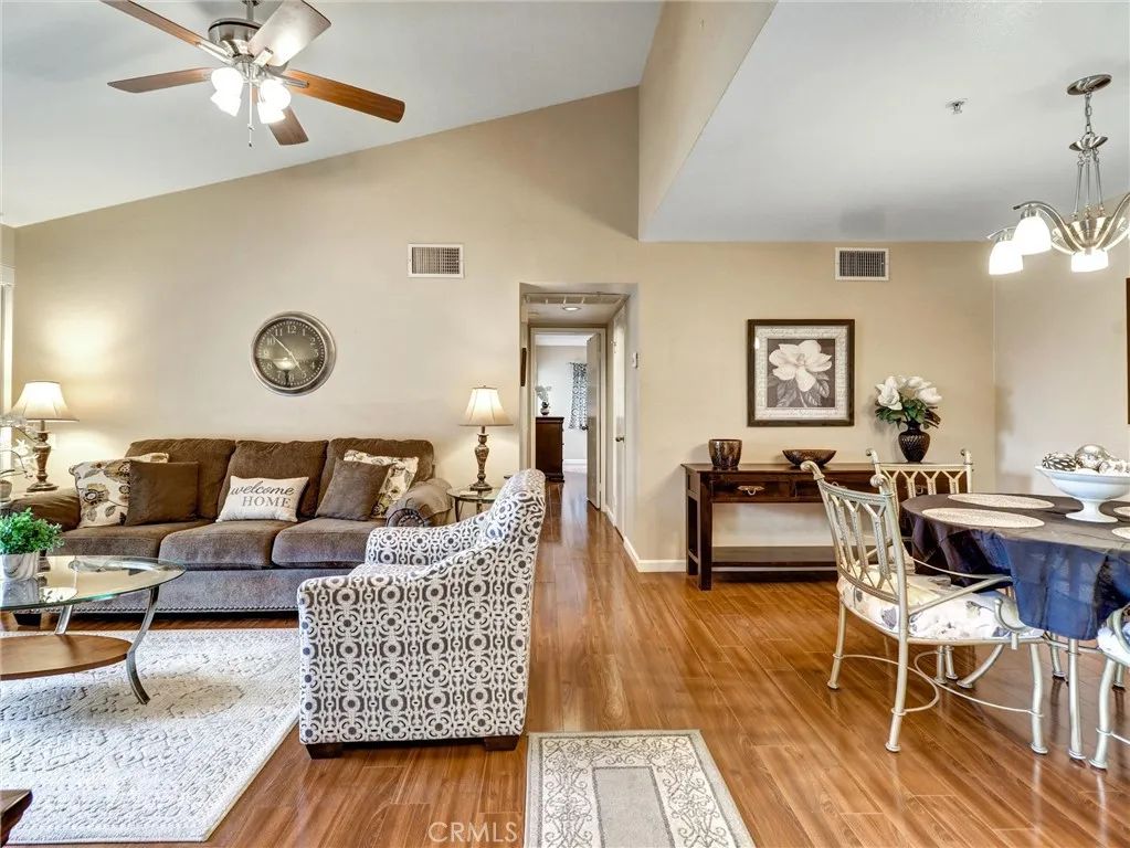 222 N Calle El Segundo 565, Palm Springs, CA 92262