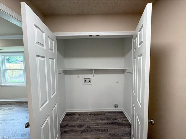 1065 Wasserman DR, Virginia Beach, VA 23454