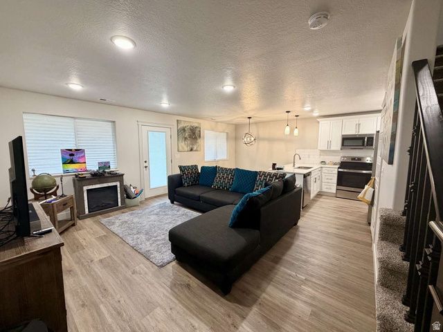 3416 W 3950 S, West Haven, UT 84401