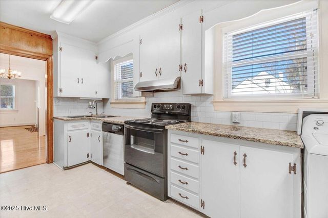 300 S Andrews Avenue, Goldsboro, NC 27530