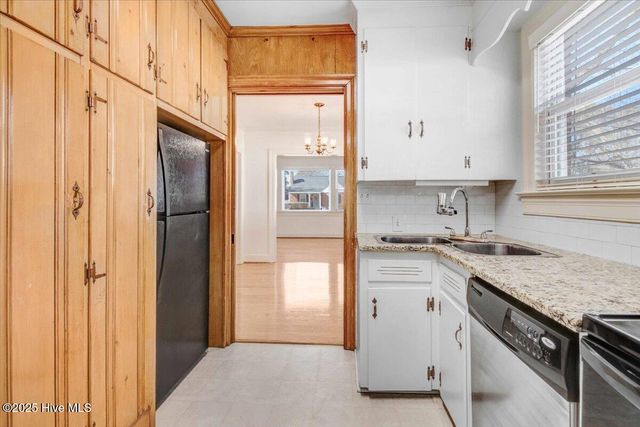 300 S Andrews Avenue, Goldsboro, NC 27530