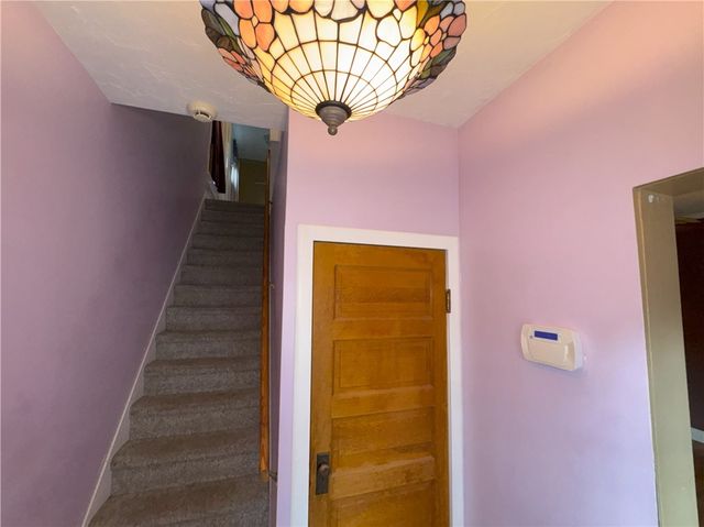 6 Lincoln Ave, North Irwin, PA 15642