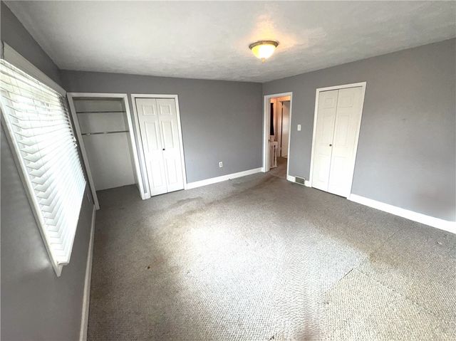 6 Lincoln Ave, North Irwin, PA 15642