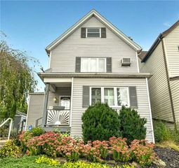 6 Lincoln Ave, North Irwin, PA 15642