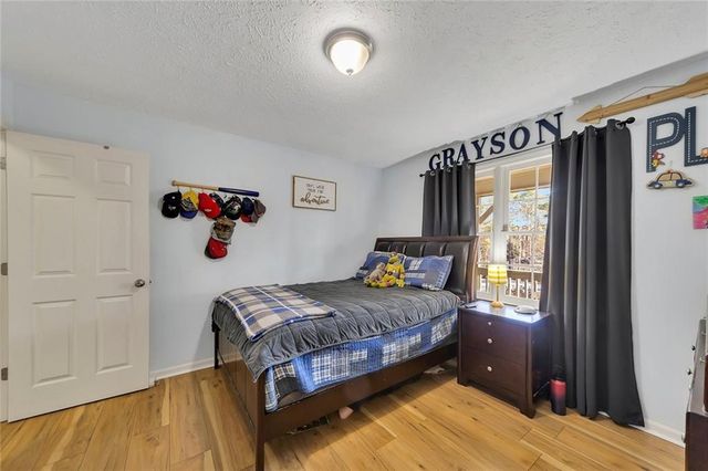 403 Allatoona Court, Woodstock, GA 30189