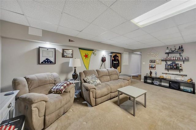 403 Allatoona Court, Woodstock, GA 30189