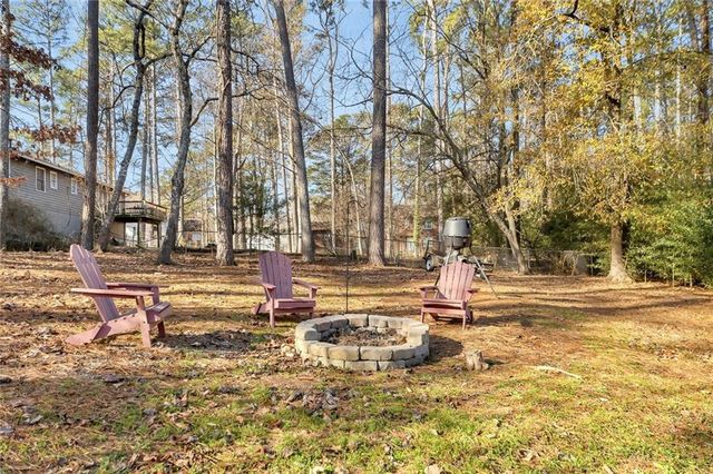 403 Allatoona Court, Woodstock, GA 30189