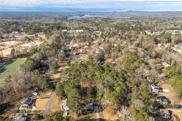 403 Allatoona Court, Woodstock, GA 30189