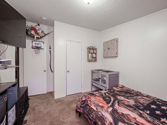 8874 S Meadow Lane, Owensville, IN 47665