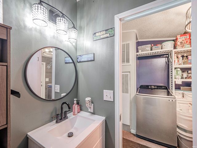 8874 S Meadow Lane, Owensville, IN 47665