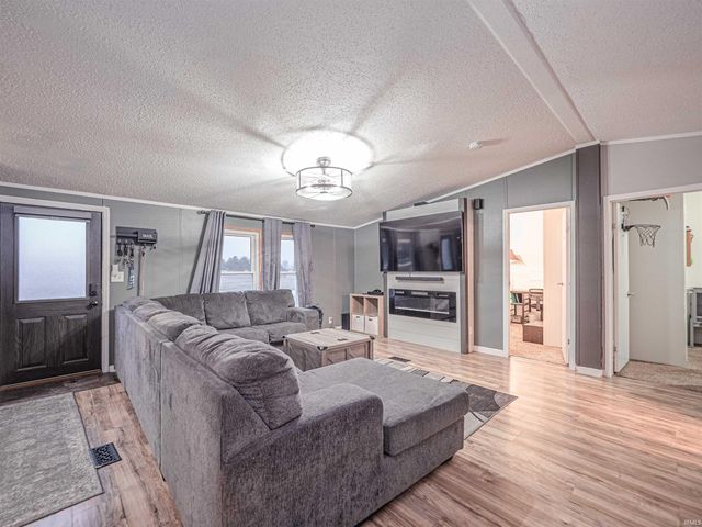 8874 S Meadow Lane, Owensville, IN 47665