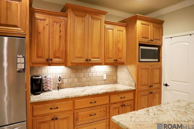 41466 Pertuis Acres, Gonzales, LA 70737