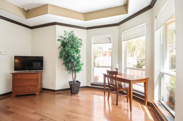 94 N Millsap Circle, The Woodlands, TX 77382