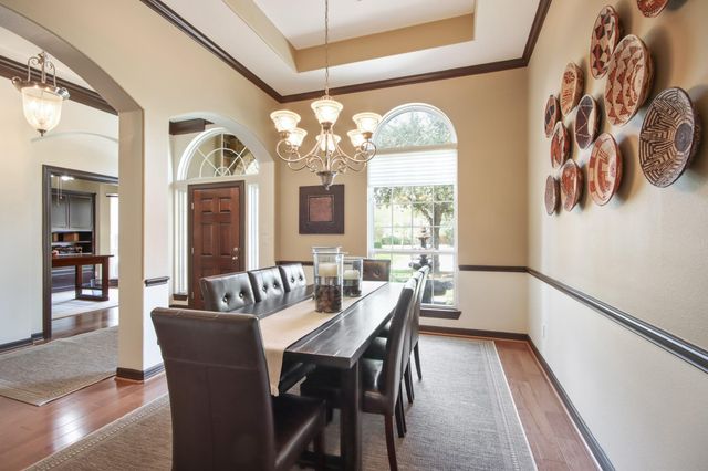 94 N Millsap Circle, The Woodlands, TX 77382