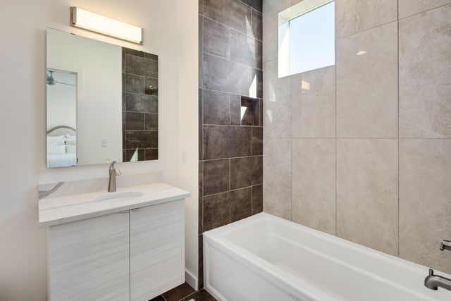 466 WAGNER PL, Memphis, TN 38103