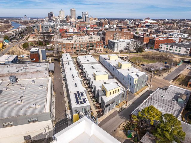 466 WAGNER PL, Memphis, TN 38103