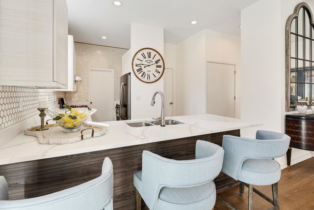 466 WAGNER PL, Memphis, TN 38103