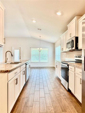 633 W REXFORD DRIVE, Beverly Hills, FL 34465