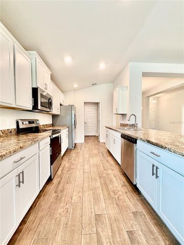 633 W REXFORD DRIVE, Beverly Hills, FL 34465