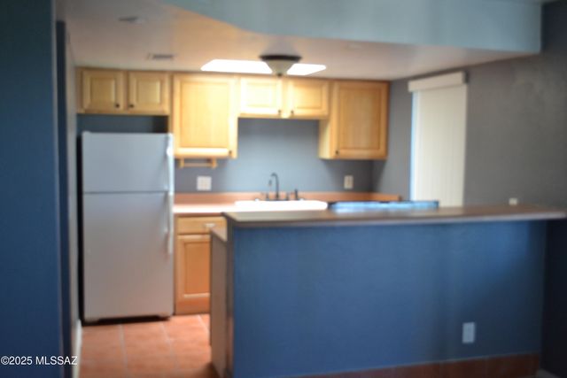 455 W Kelso St Apt 203, Tucson, AZ 85705