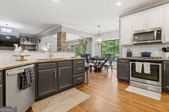 4105 Old Bark Way, Cumming, GA 30041