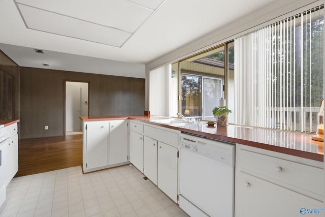 5012 Rickwood Court, Huntsville, AL 35810