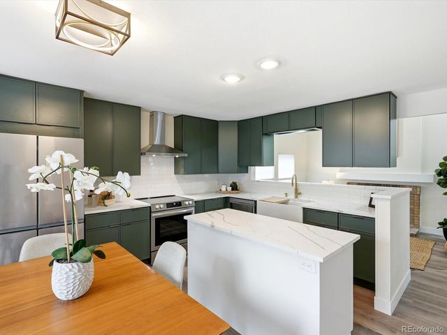 13750 W 65th Avenue, Arvada, CO 80004