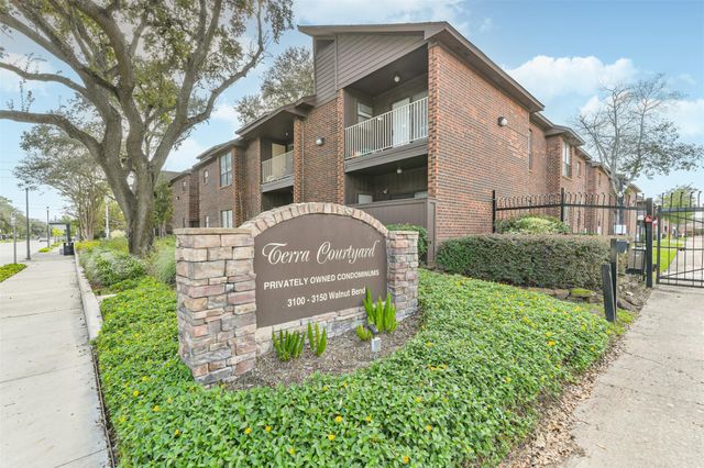 3130 Walnut Bend Lane 406, Houston, TX 77042