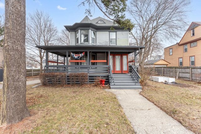 1922 60th STREET, Kenosha, WI 53140