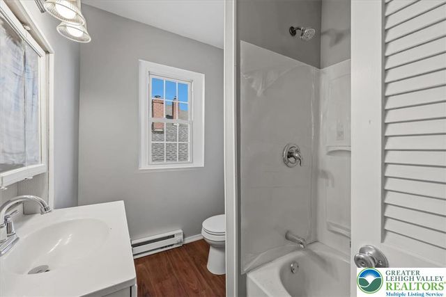 1926 West Broad Street, Bethlehem City, PA 18018