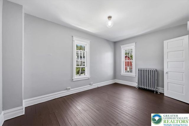 1926 West Broad Street, Bethlehem City, PA 18018