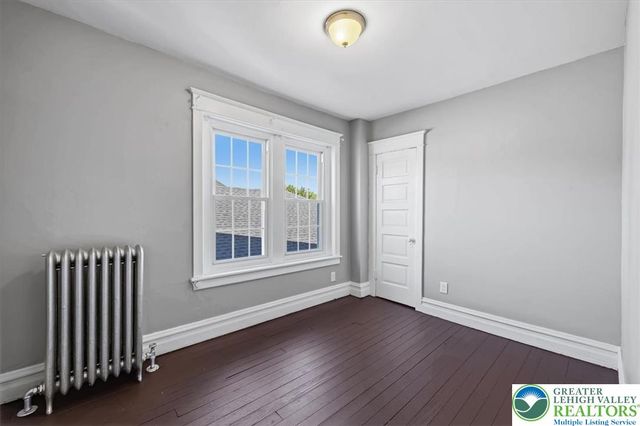 1926 West Broad Street, Bethlehem City, PA 18018