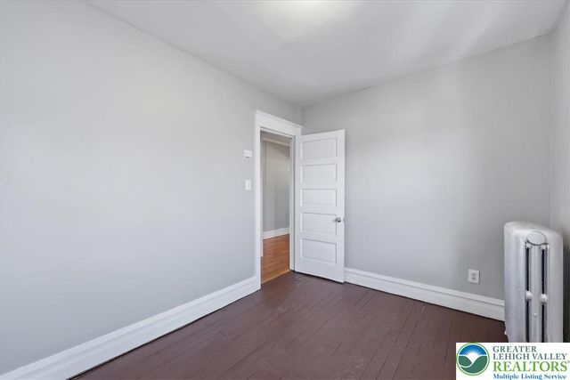 1926 West Broad Street, Bethlehem City, PA 18018