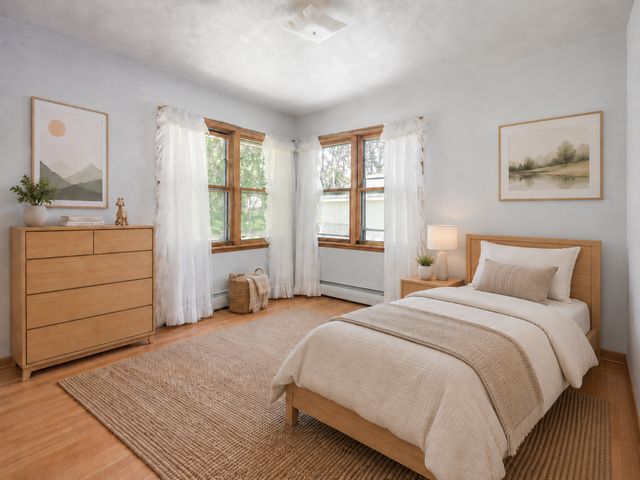 3893 Victoria Street N, Shoreview, MN 55126