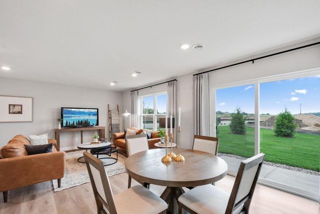 13720 Kaylemore Trail, Rosemount, MN 55068