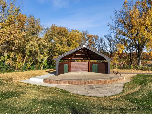 13720 Kaylemore Trail, Rosemount, MN 55068