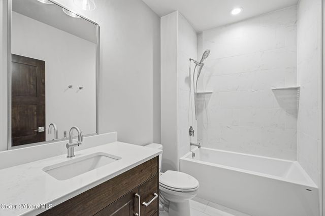 4431 W Hide Away Ln, Coeur D'alene, ID 83815