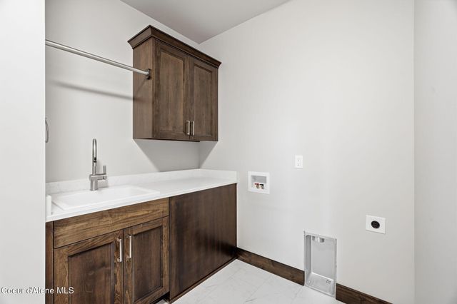 4431 W Hide Away Ln, Coeur D'alene, ID 83815