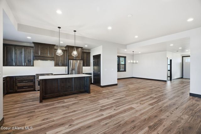 4431 W Hide Away Ln, Coeur D'alene, ID 83815