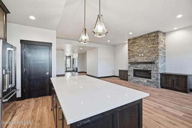 4431 W Hide Away Ln, Coeur D'alene, ID 83815