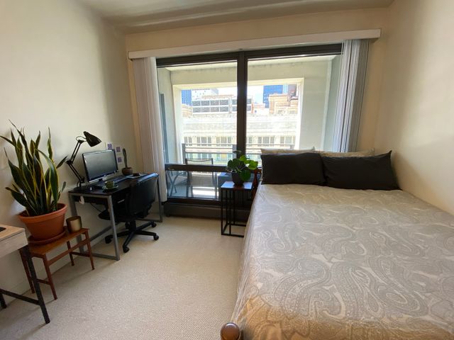 130 N GARLAND Court 1808, Chicago, IL 60603