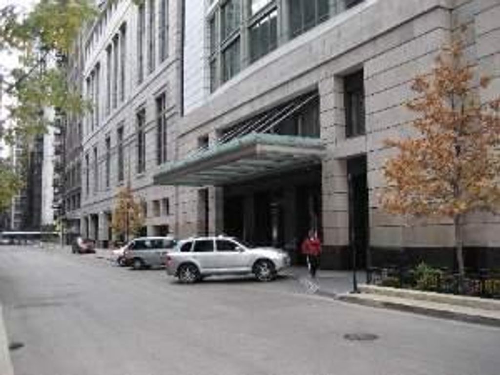 130 N GARLAND Court 1808, Chicago, IL 60603