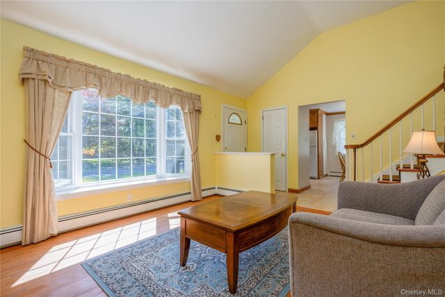 191 Center Street, Pearl River, NY 10965