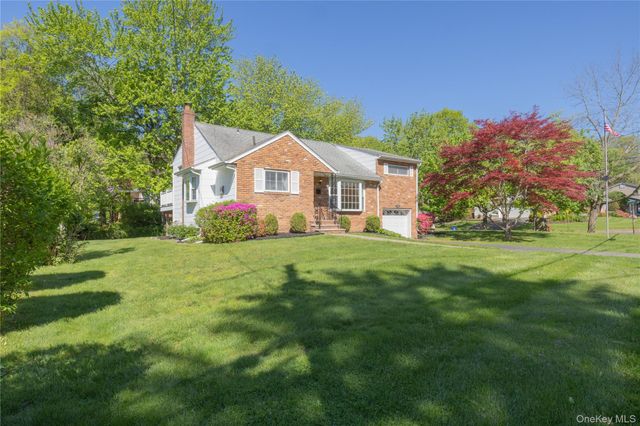 191 Center Street, Pearl River, NY 10965
