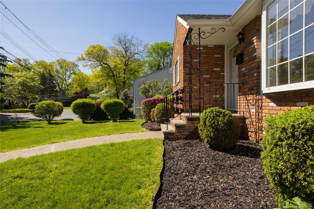 191 Center Street, Pearl River, NY 10965