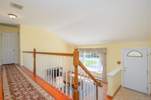 191 Center Street, Pearl River, NY 10965