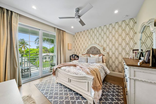 436 NE Wavecrest Way, Boca Raton, FL 33432